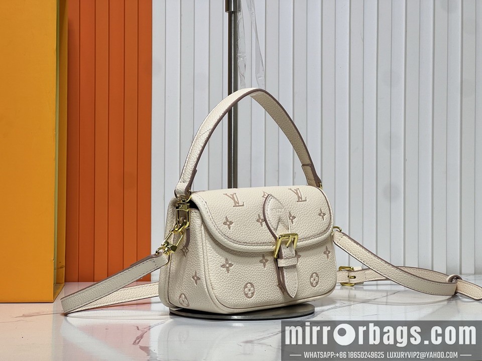 1:1 Replica Louis Vuitton Bags Diane M13642 19x10.5x6cm ss