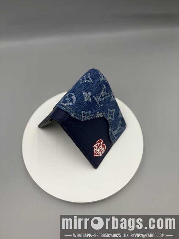 1:1 Replica Louis Vuitton Bags M81020 11x8.5x2cm ZC 2色
