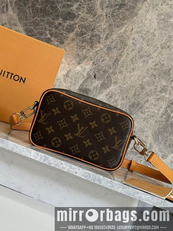 1:1 Replica Louis Vuitton Bags M14058 13X6.5X20cm WP