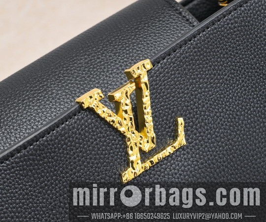 1:1 Replica Louis Vuitton Bags Cap M24664 33x19x9cm ss