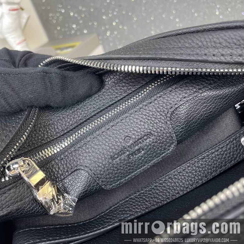 1:1 Replica Louis Vuitton Bags 126-3 25X15X10cm WP 2colour
