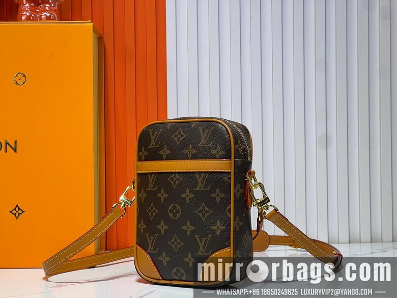 1:1 Replica Louis Vuitton Bags M14016 21x16x6cm ss