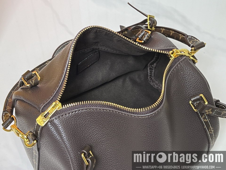 1:1 Replica Louis Vuitton Bags M13667 25x15x18cm ss2