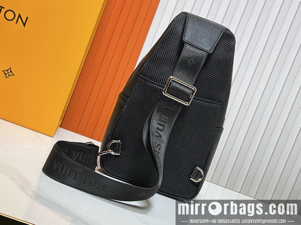 1:1 Replica Louis Vuitton Bags M46344 30x17x5cm ss1