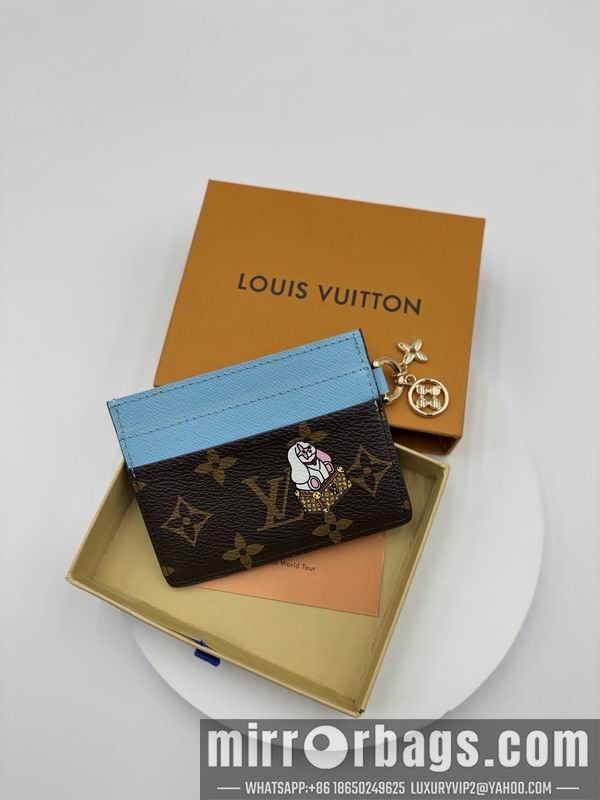 1:1 Replica Louis Vuitton Bags M82739 11x7cmZC 3色