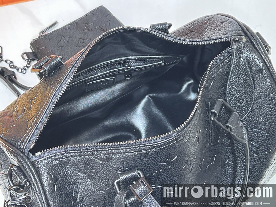 1:1 Replica Louis Vuitton Bags Speedy M24422 30x25x20cm ss10