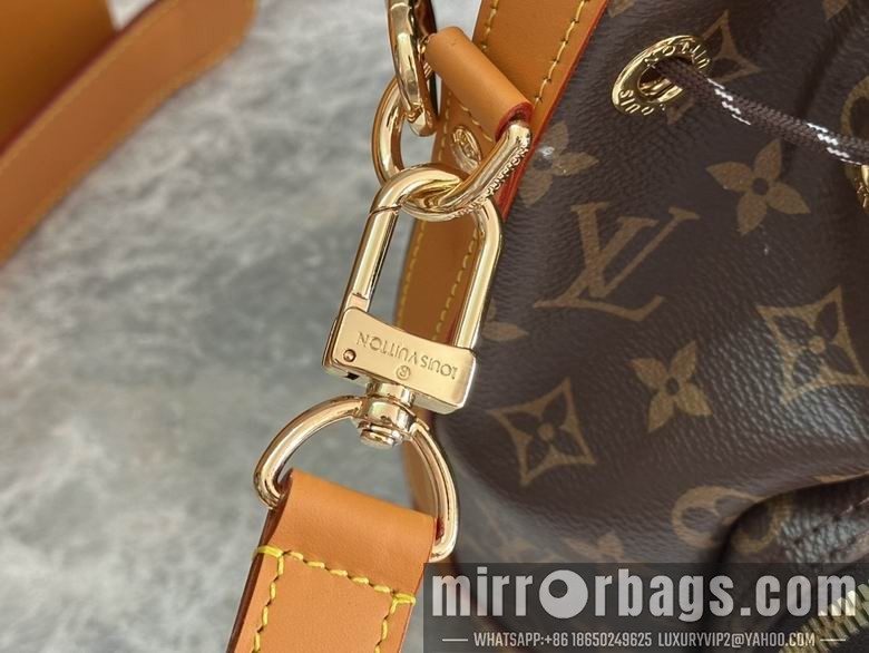 1:1 Replica Louis Vuitton Bags M14017 24X16X22cm WP