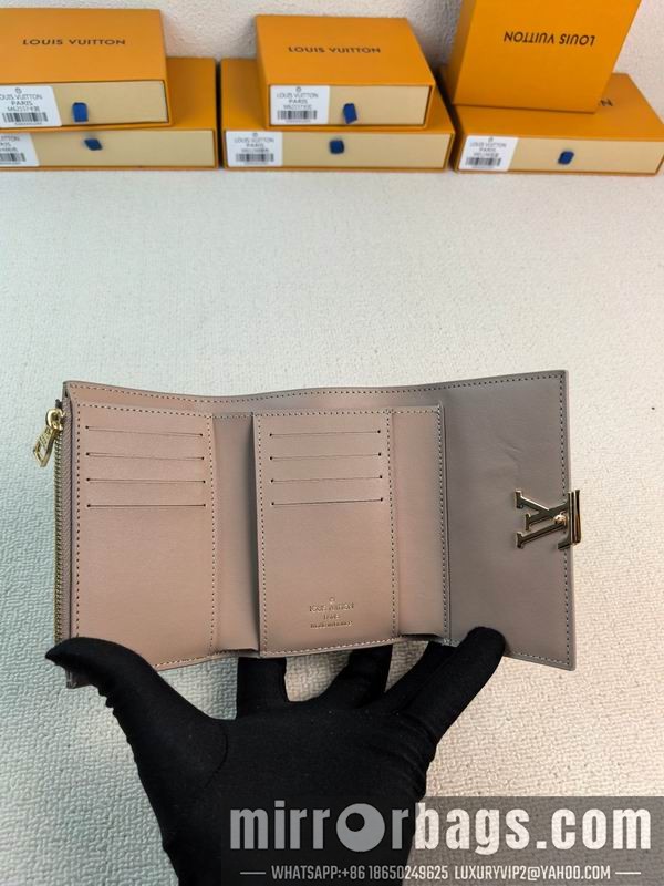 1:1 Replica Louis Vuitton Bags M62157 13.5x9.5x1.5cm ZC 6色