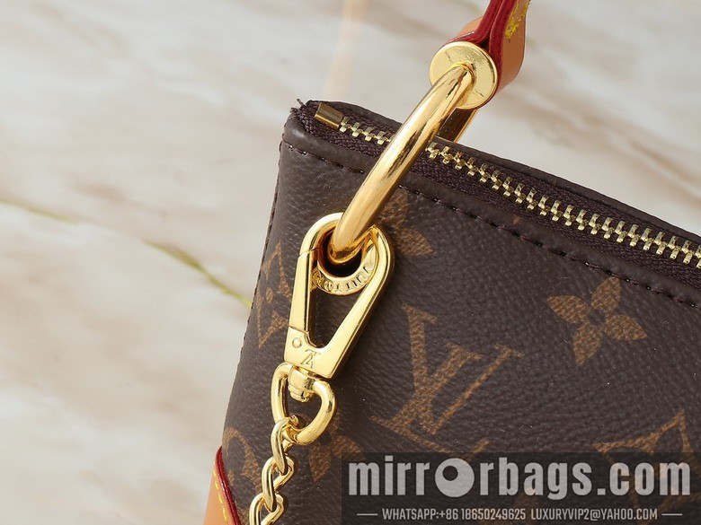 1:1 Replica Louis Vuitton Bags Sevres M12174 25x13x5cm ss6