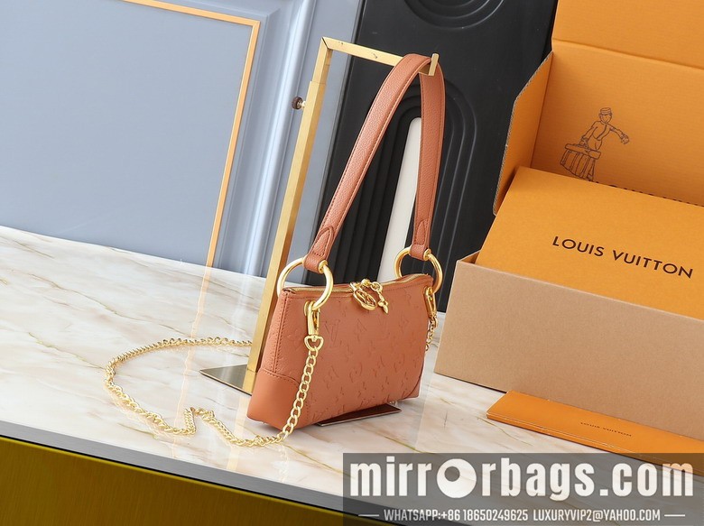 1:1 Replica Louis Vuitton Bags Sevres M12174 25x13x5cm ss1