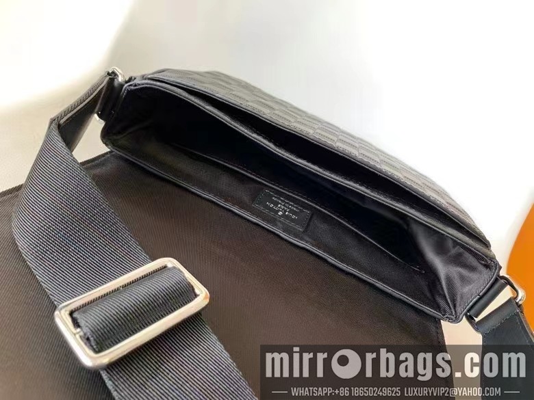 1:1 Replica Louis Vuitton Bags M46255 26X20X7cm WP 2colour