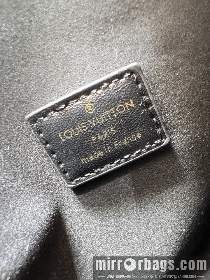 1:1 Replica Louis Vuitton Bags 27475 30x20x10cm ss