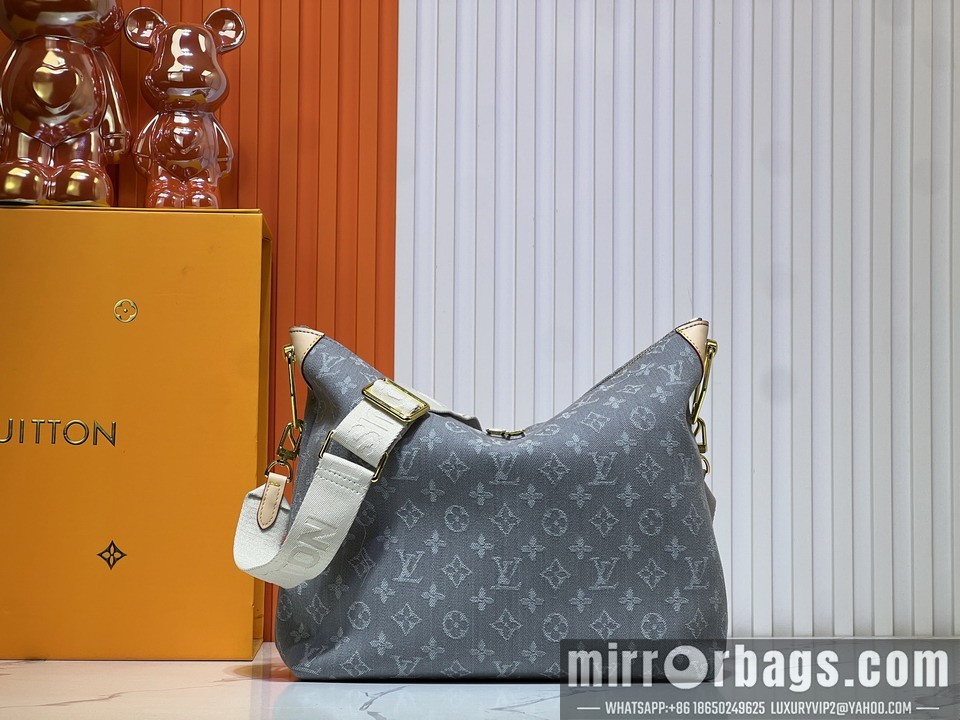 1:1 Replica Louis Vuitton Bags Coussin M12068 38x33x10cm ss2