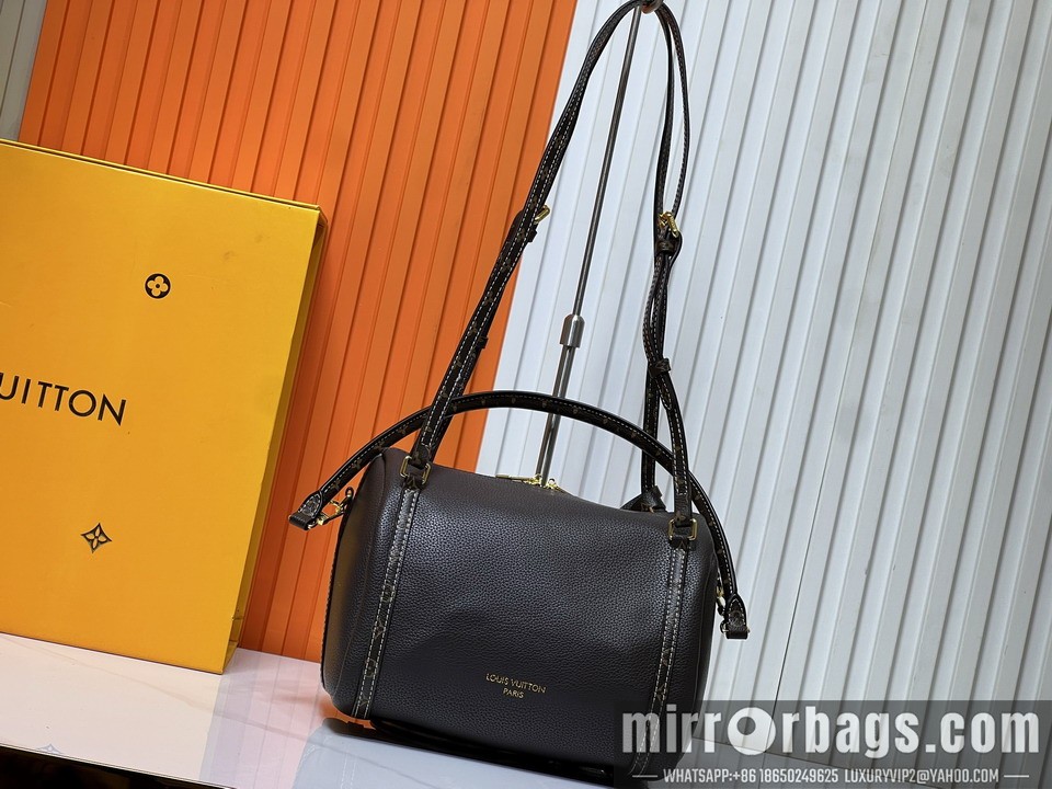 1:1 Replica Louis Vuitton Bags M13667 25x15x18cm ss2