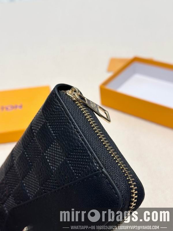 1:1 Replica Louis Vuitton Bags LV 20x10cm ZC2