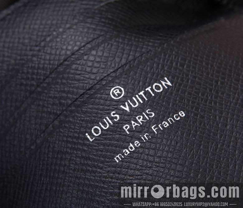 1:1 Replica Louis Vuitton Bags M69404 15X17X8cm WP