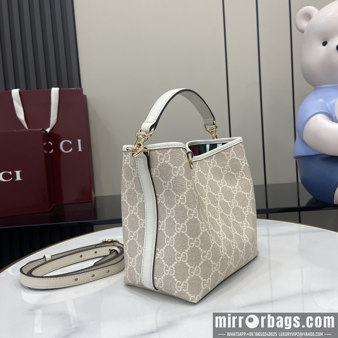 Replica Gucci Bags 815118 19X18X11cm