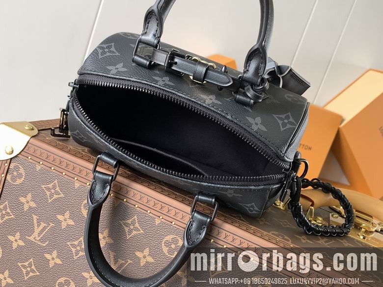 1:1 Replica Louis Vuitton Bags M24606 18X12.5X11cm WP