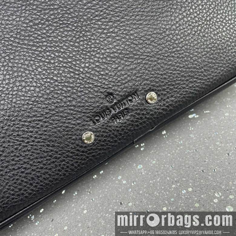 1:1 Replica Louis Vuitton Bags 2502904-4 25X16X5.5cm WP