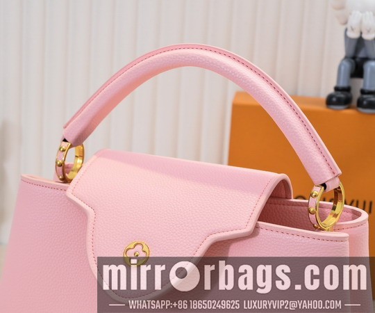 1:1 Replica Louis Vuitton Bags Cap M24664 33x19x9cm ss2