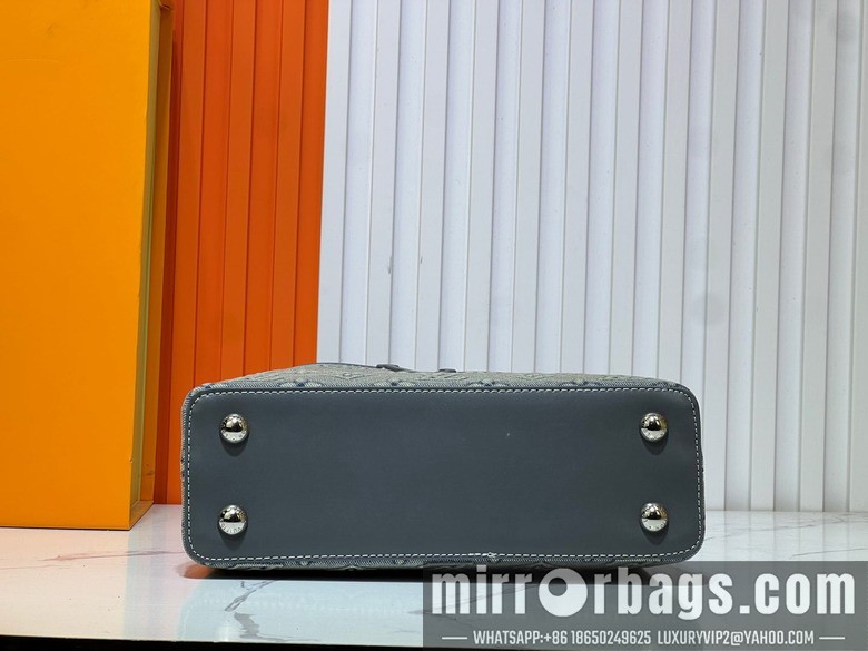 1:1 Replica Louis Vuitton Bags Cap M59939 27x17.3x9cm ss