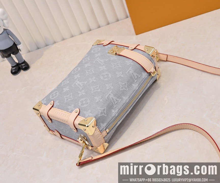 1:1 Replica Louis Vuitton Bags Side trunk M46358 21x14x6cm ss5