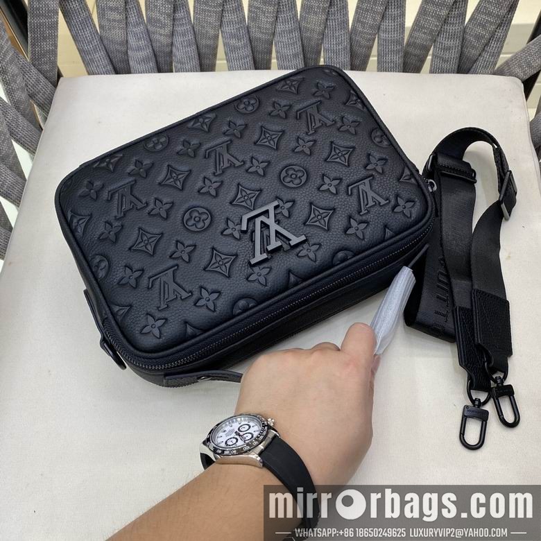 1:1 Replica Louis Vuitton Bags 5244-5 25X18X8cm WP