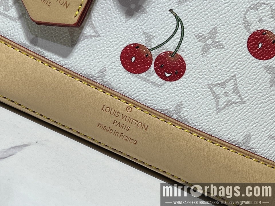 1:1 Replica Louis Vuitton Bags M14234 23.5x17.5x11.5cm ss