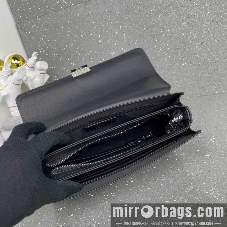 1:1 Replica Louis Vuitton Bags 028-4 26X17X6cm WP