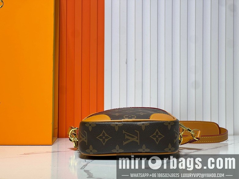 1:1 Replica Louis Vuitton Bags M14016 21x16x6cm ss
