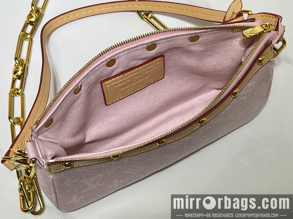 1:1 Replica Louis Vuitton Bags Pochette Acc M13404 22x13x4cm ss5