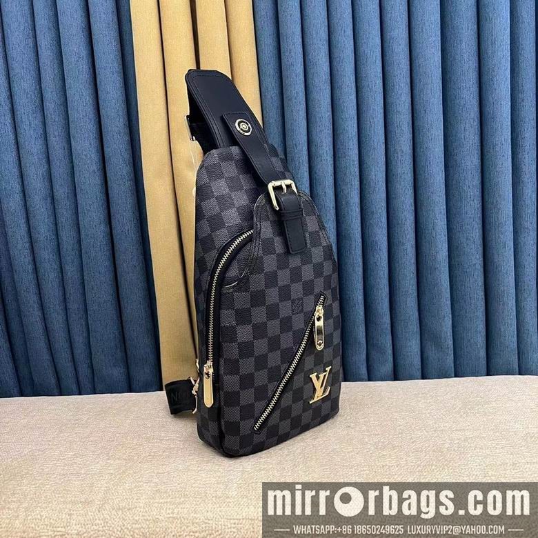1:1 Replica Louis Vuitton Bags 23344 18X31X5cm WP 3colour