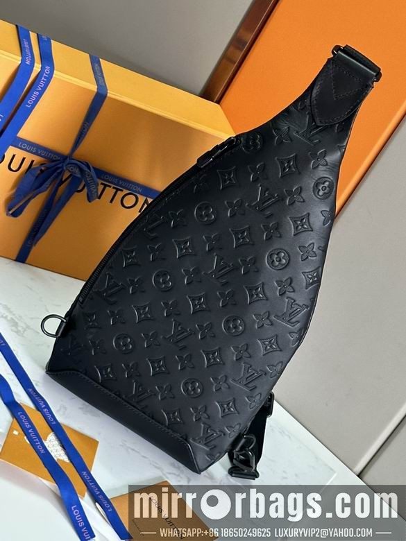 1:1 Replica Louis Vuitton Bags M21890 20X42X6cm WP