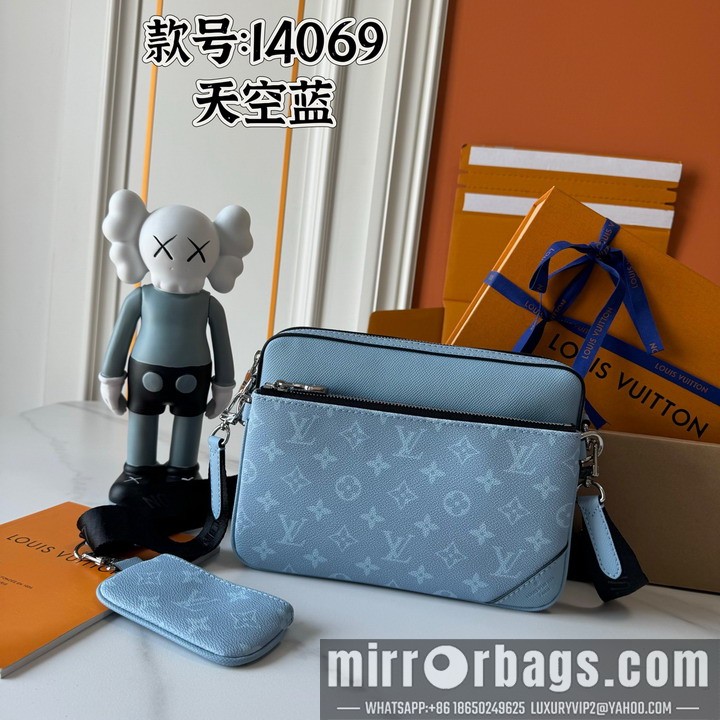 1:1 Replica Louis Vuitton Bags Trio M14069 25x18.5x7cm ss