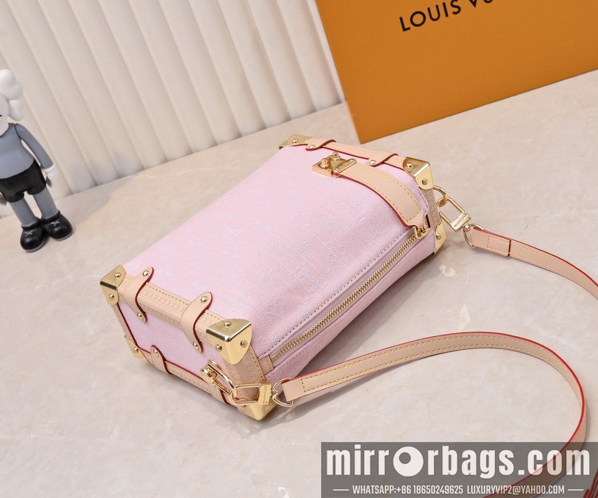 1:1 Replica Louis Vuitton Bags Side trunk M46358 21x14x6cm ss6