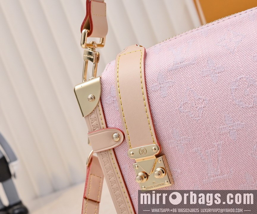 1:1 Replica Louis Vuitton Bags Side trunk M46358 21x14x6cm ss6