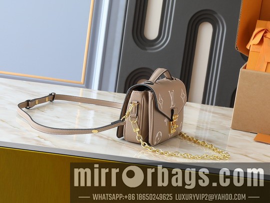 1:1 Replica Louis Vuitton Bags Métis M46279 21.5x13.5x6cm ss8
