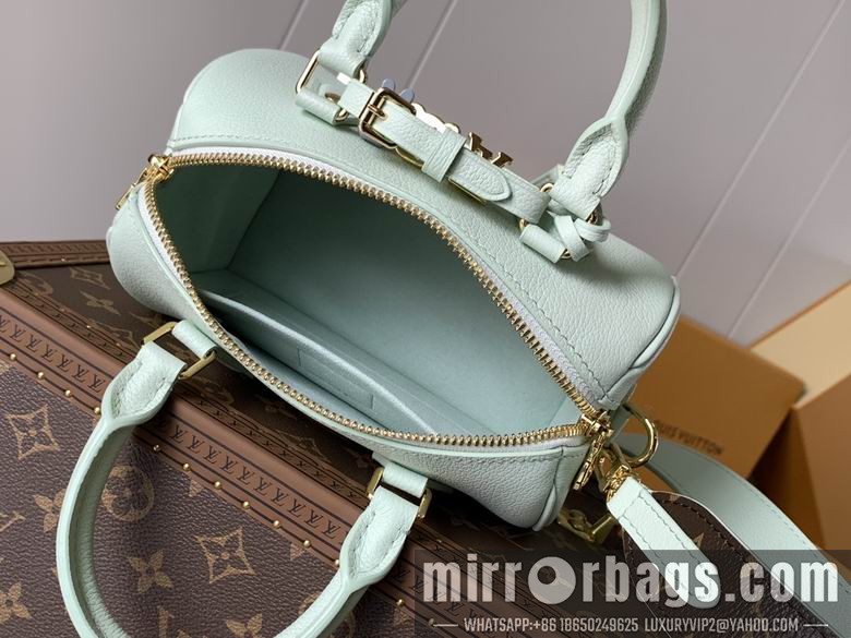 1:1 Replica Louis Vuitton Bags M24605 18X12.5X11cm WP