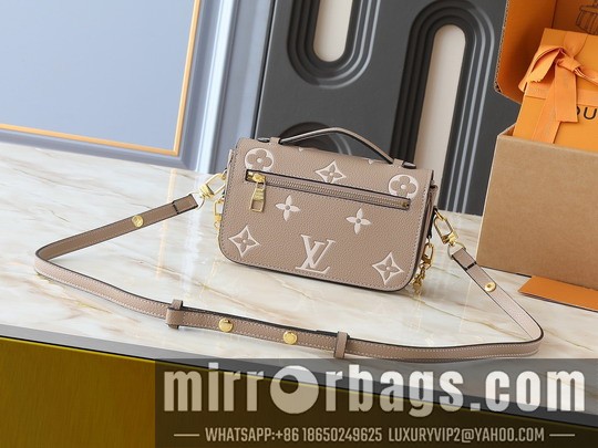 1:1 Replica Louis Vuitton Bags Métis M46279 21.5x13.5x6cm ss8