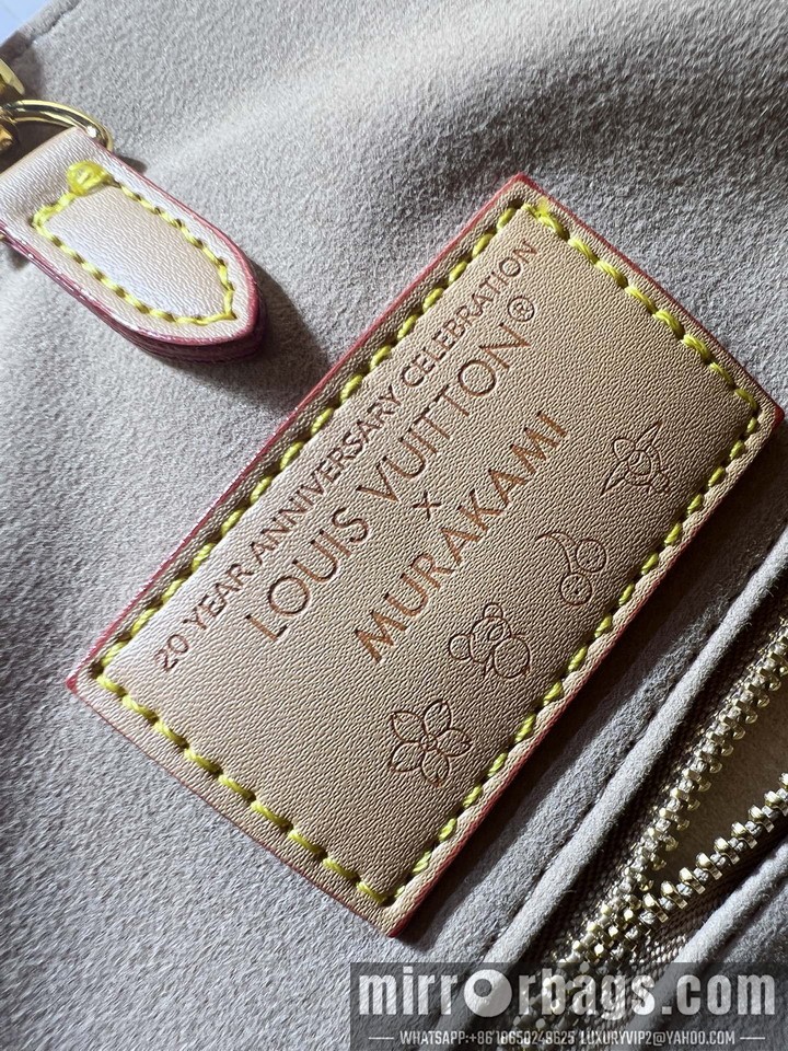 1:1 Replica Louis Vuitton Bags On M13081 35x27x14cm ss
