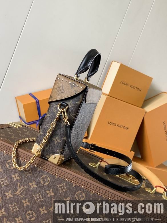 1:1 Replica Louis Vuitton Bags M82465 17.6X6X12.5cm WP