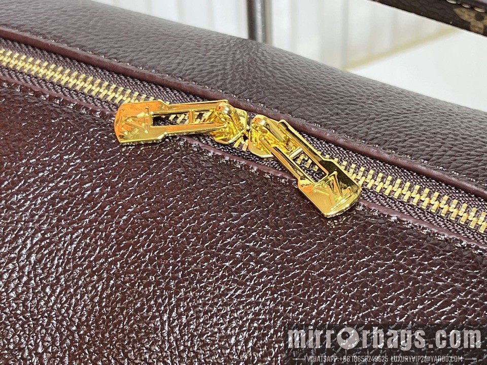 1:1 Replica Louis Vuitton Bags M13668 40x20x25cm ss1