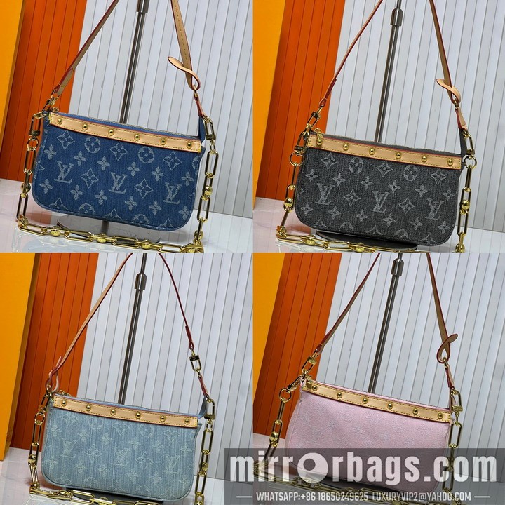 1:1 Replica Louis Vuitton Bags Pochette Acc M13404 22x13x4cm ss2