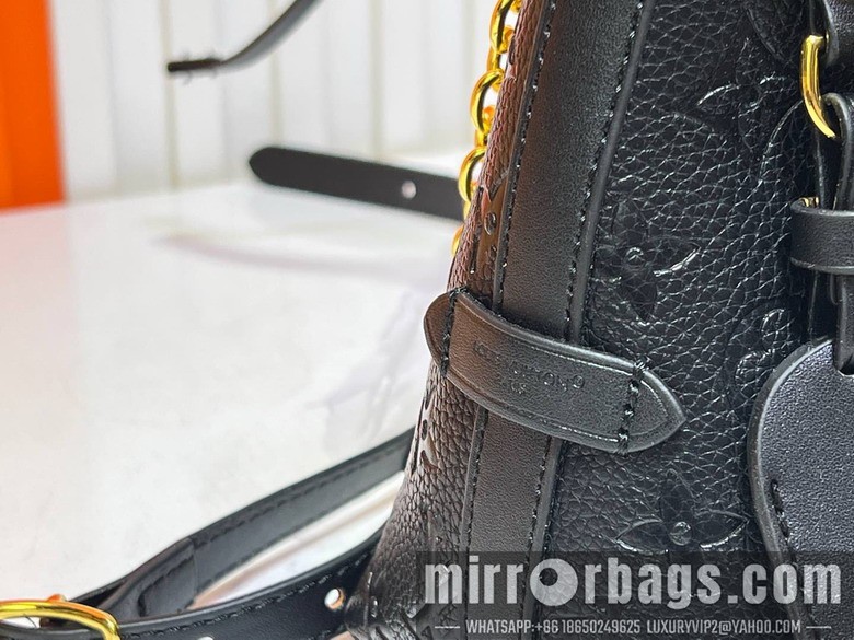 1:1 Replica Louis Vuitton Bags M13014 26x17x10cm ss1