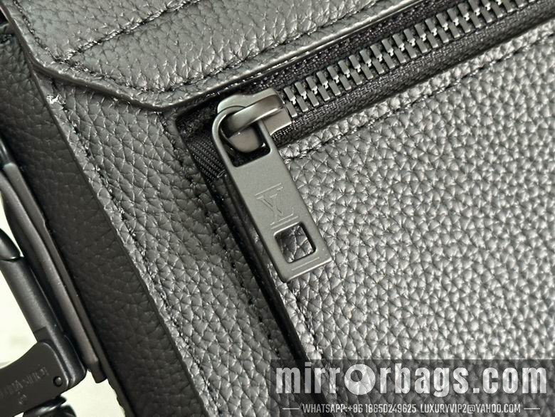 1:1 Replica Louis Vuitton Bags M24769 22X16.5X7cm WP