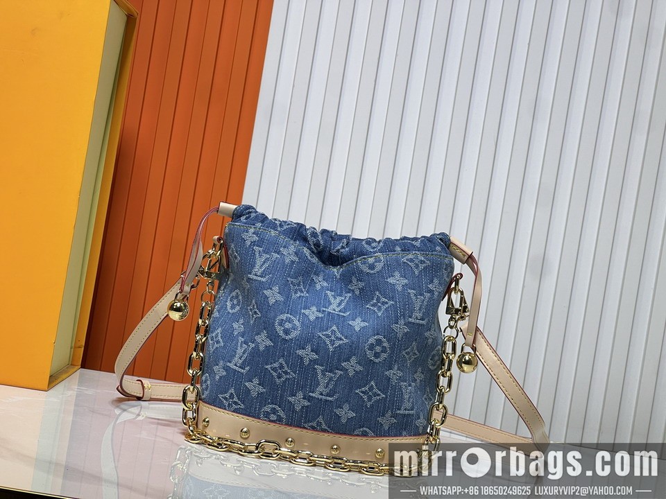 1:1 Replica Louis Vuitton Bags M83043 18x20cm ss