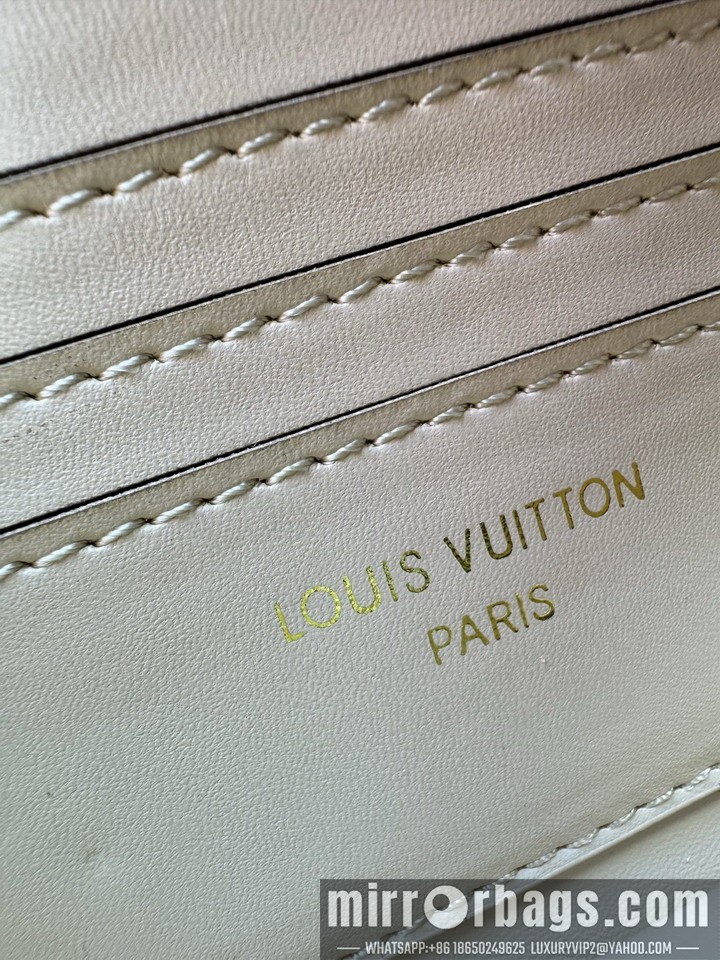 1:1 Replica Louis Vuitton Bags Chain M14564 11.5x4x20cm ss3