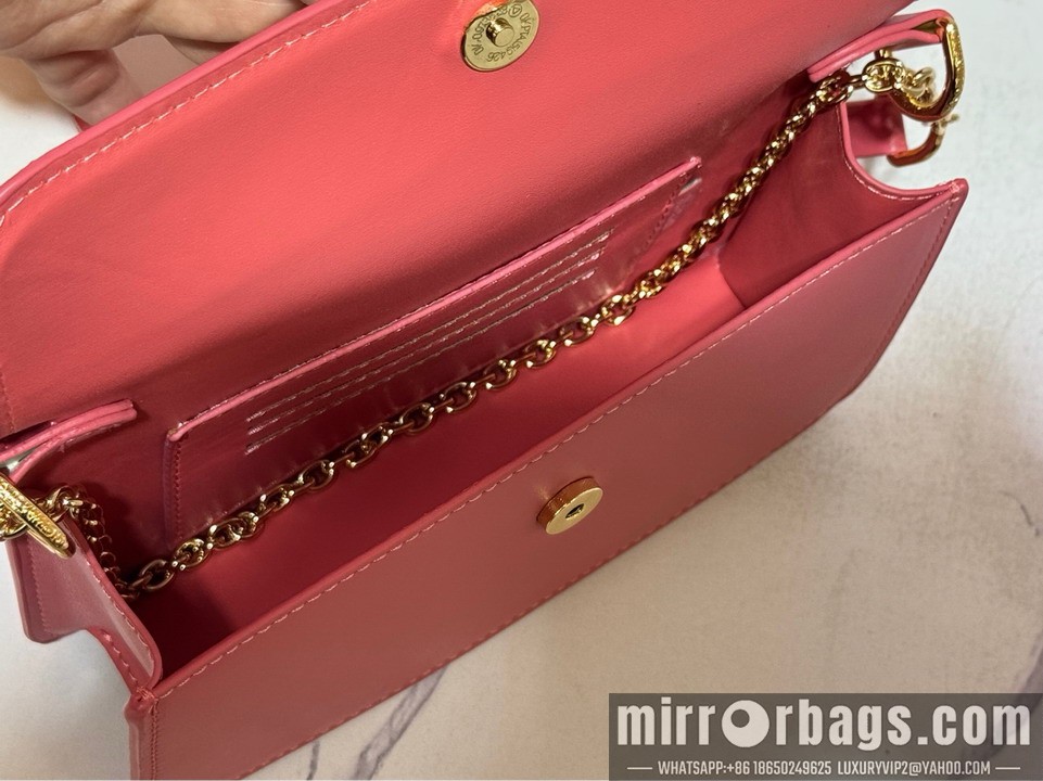 1:1 Replica Louis Vuitton Bags Chain M14564 11.5x4x20cm ss2