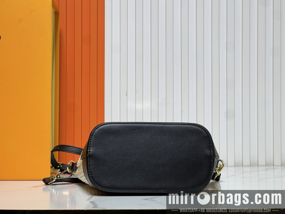 1:1 Replica Louis Vuitton Bags Bloom M66588 20x20.5x11cm ss7