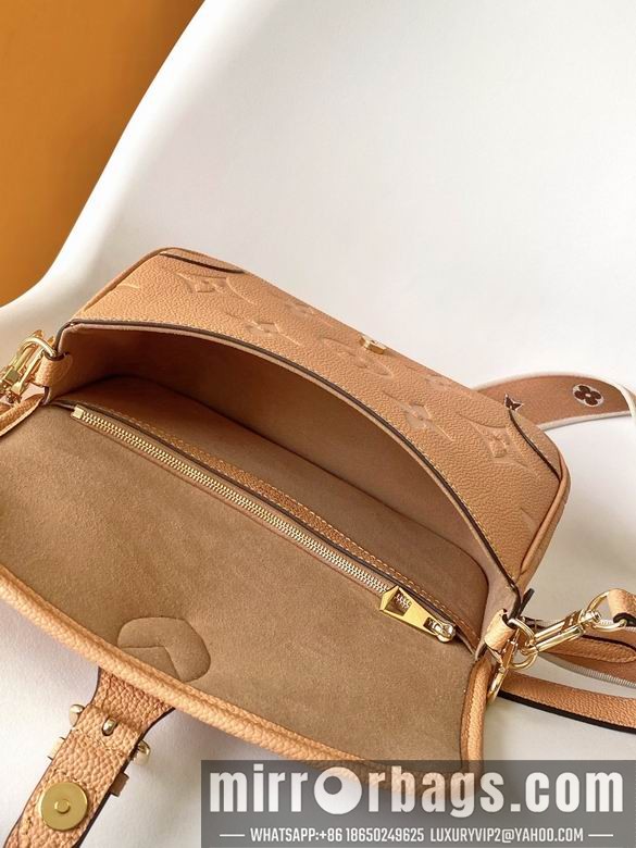 1:1 Replica Louis Vuitton Bags M11817 23X16X8.5cm WP